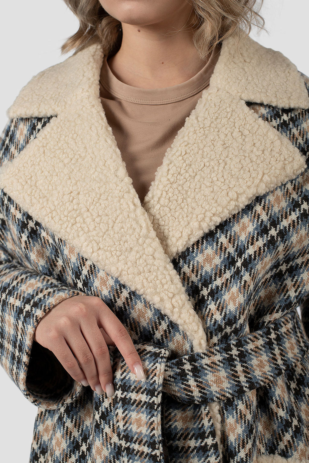 02-3152 Пальто женское утепленное (пояс) - El podio фото 5