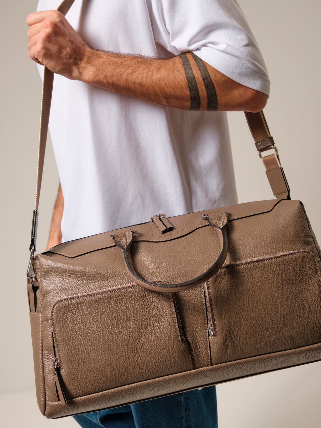 Сумка дорожная Azaro 8042 тауп