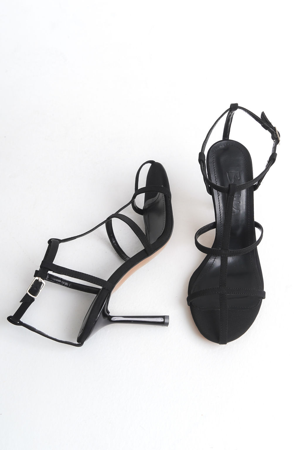 Trendyol Shoes Siyah Bilekten Baglamal? Ince Bantl? Kad?n Topuklu Sandalet TAKSS25TO00071 - Trendyolmilla фото 5