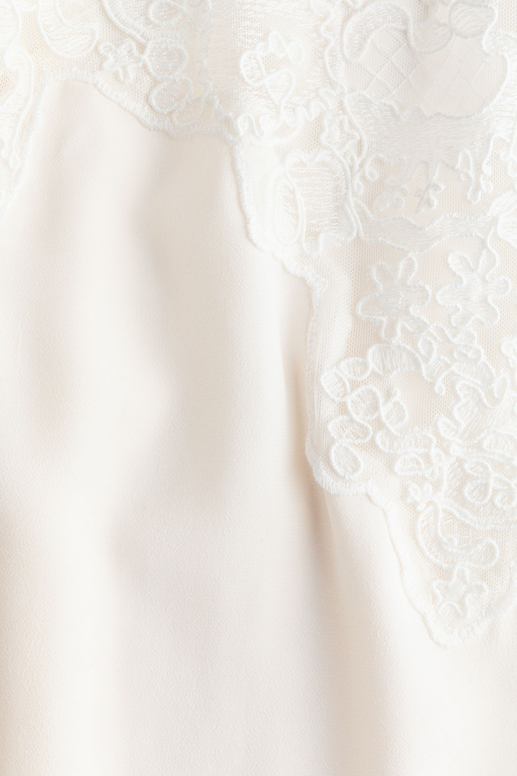 Top de tirantes espagueti con detalle de encaje - H&m фото 2