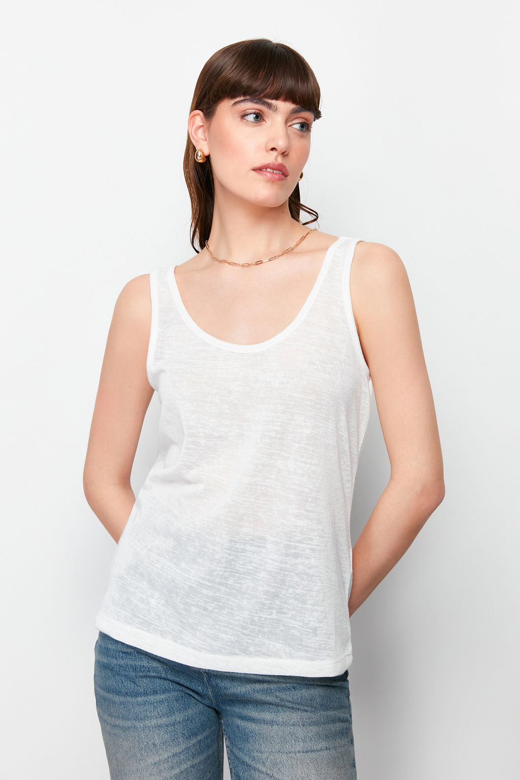 Ekru Relaxed/Rahat Kal?p Havuz Yaka S?rt Detayl? Orme Bluz TWOSS24BZ00451