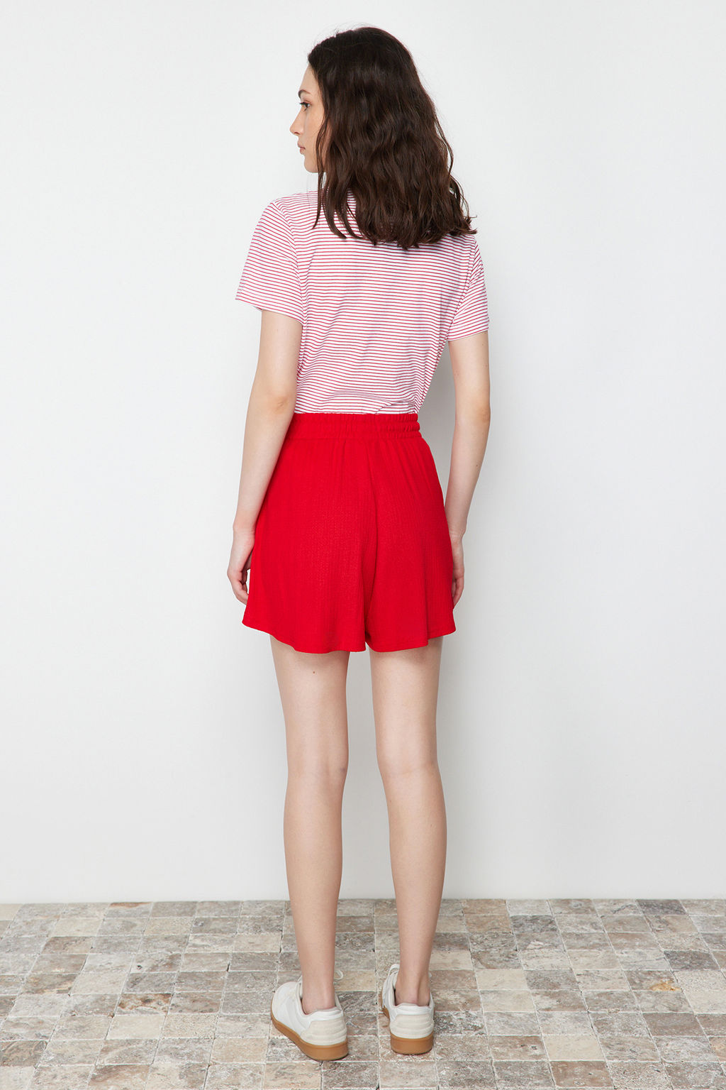 TRENDYOLMILLA Siyah Rahat Kesim Normal Bel Burumcuk/Dokulu Orme Sort TWOSS22SR0212  фото 6