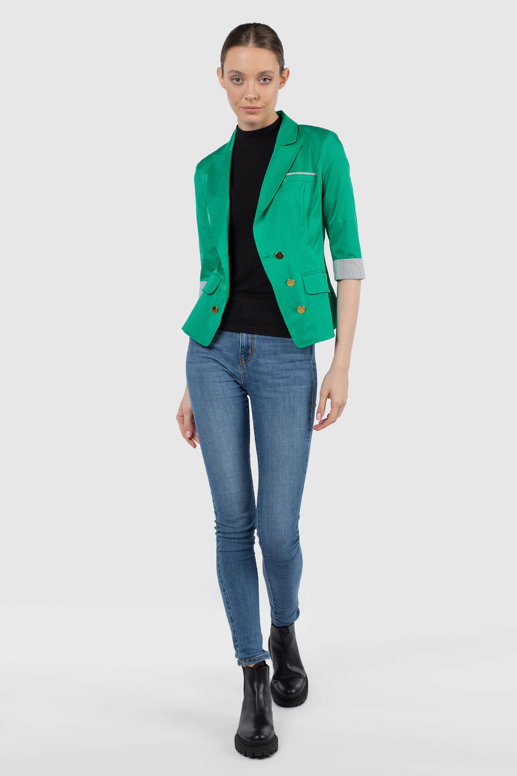 Ветровка жакет