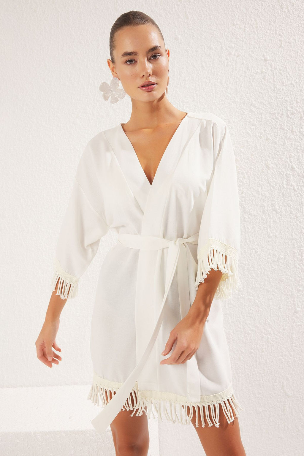 Ekru Mini Dokuma Puskullu Keten Gorunumlu Plaj Kimono&Kaftan TBESS25KM00001 - Trendyolmilla фото 2