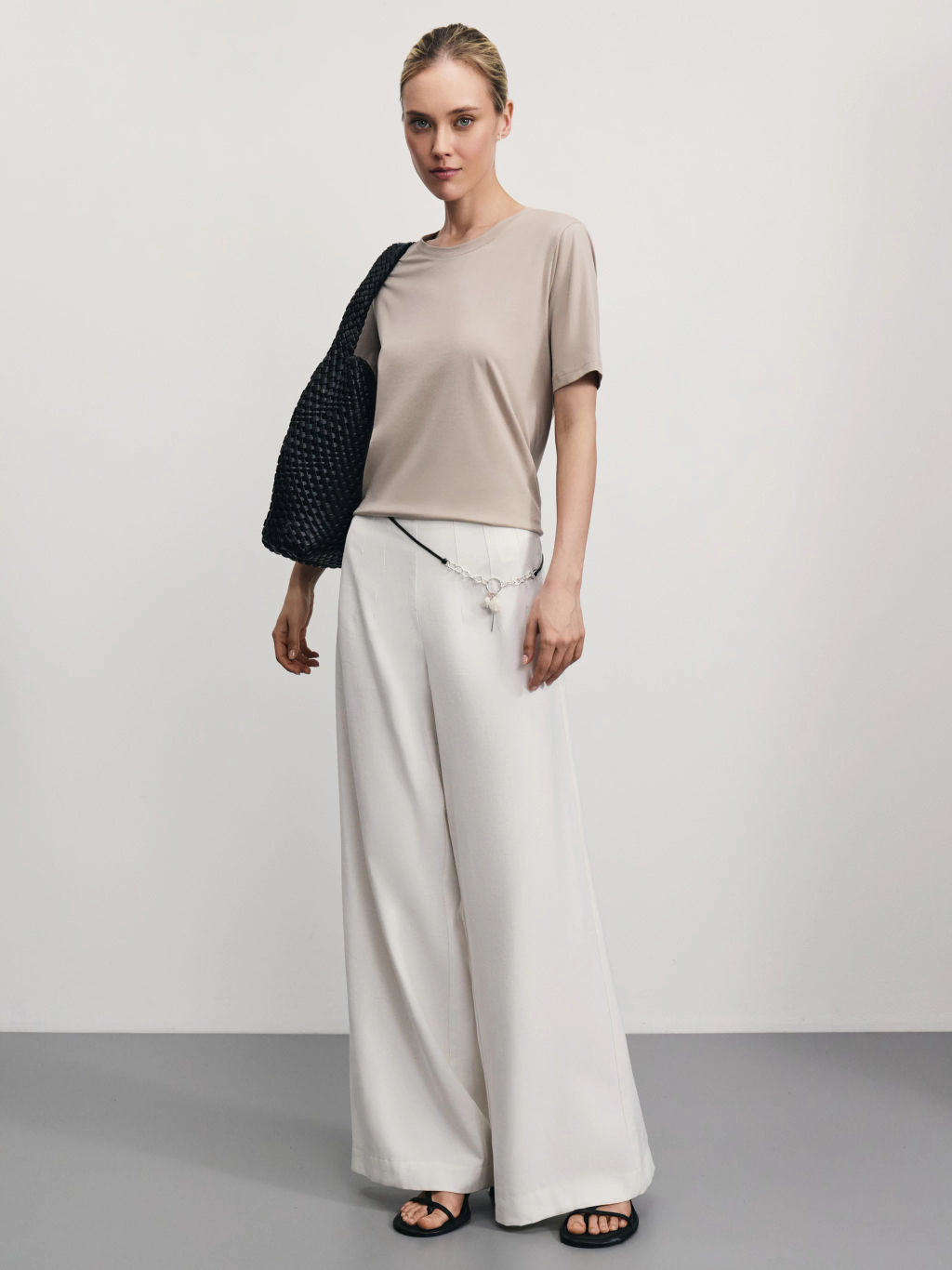 Базовая футболка из хлопка / Zarina фото 3