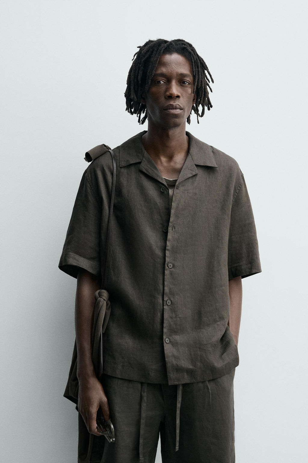 CAMISA RELAXED FIT 100% LINO / Verde oscuro - Zara фото 2