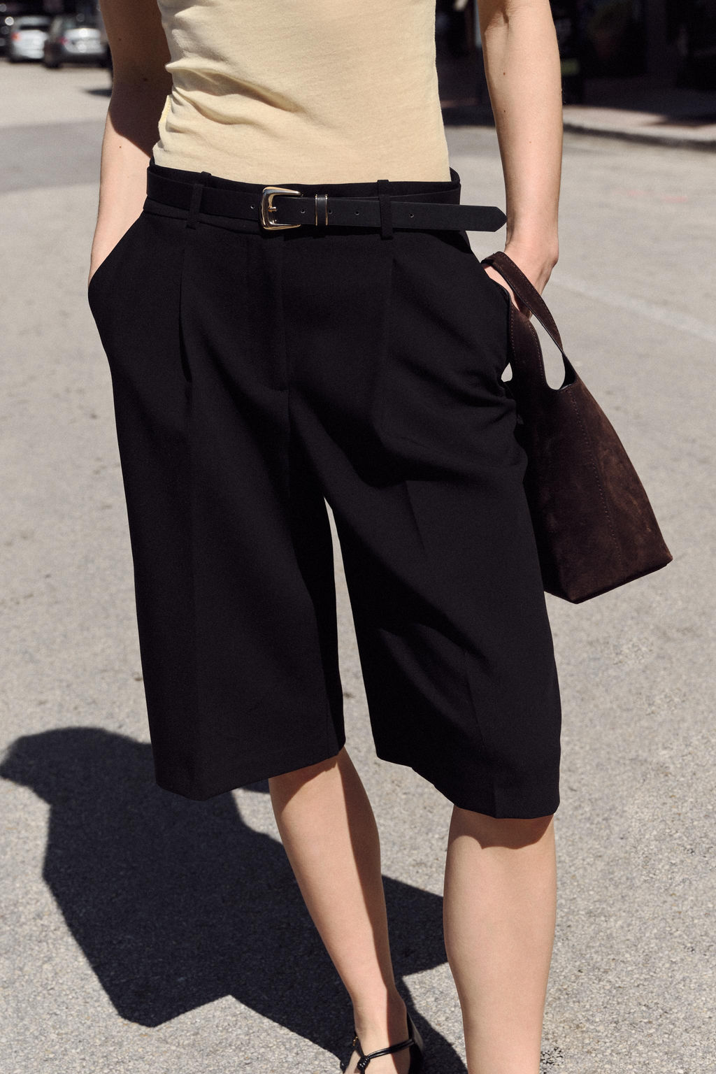 BERMUDA LARGA CINTUR?N / Negro - Zara фото 2