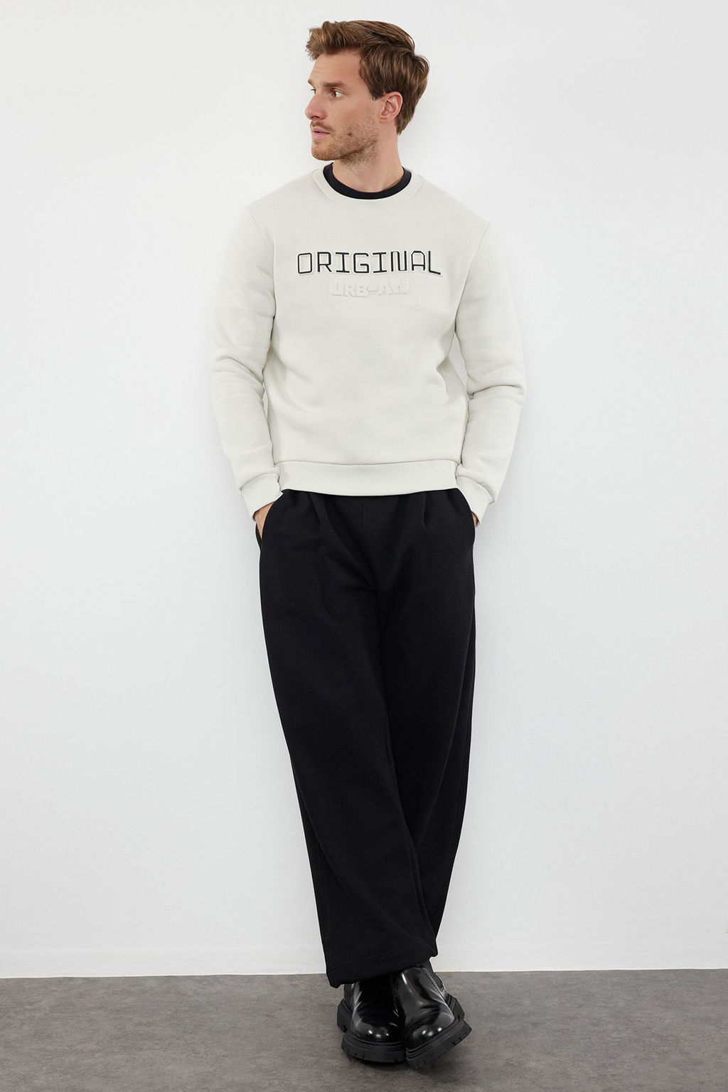 TRENDYOL MAN Tas Slim/Dar Kesim Kabar?k Bask?l? Ici Polarl? Sweatshirt TMNAW25SW00150 - Trendyolmilla фото 4