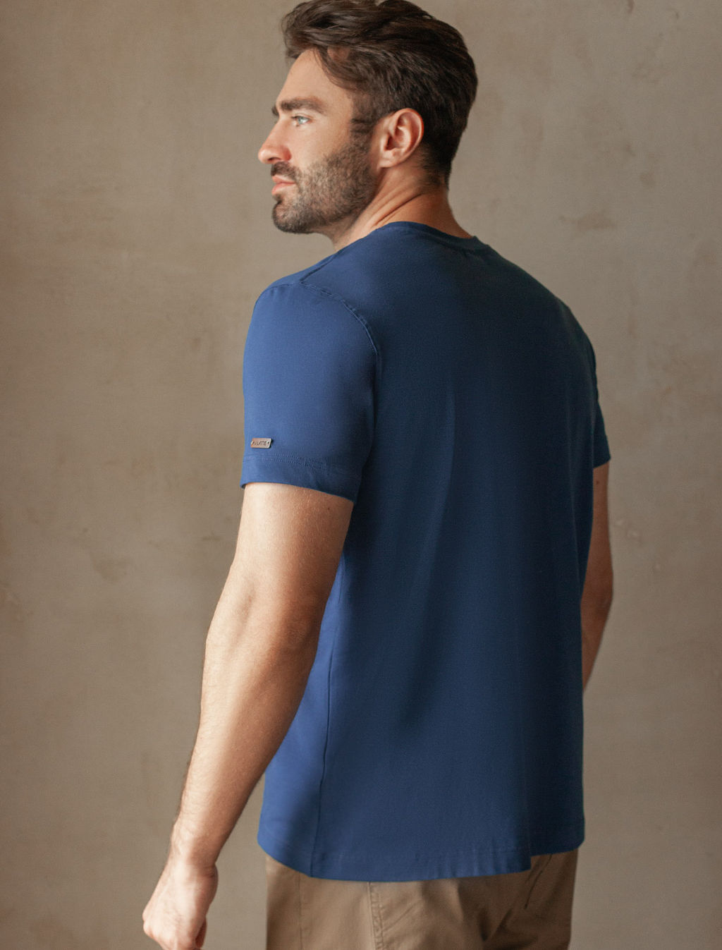 Футболка из премиального хлопка с авторским принтом - Vilatte фото 4