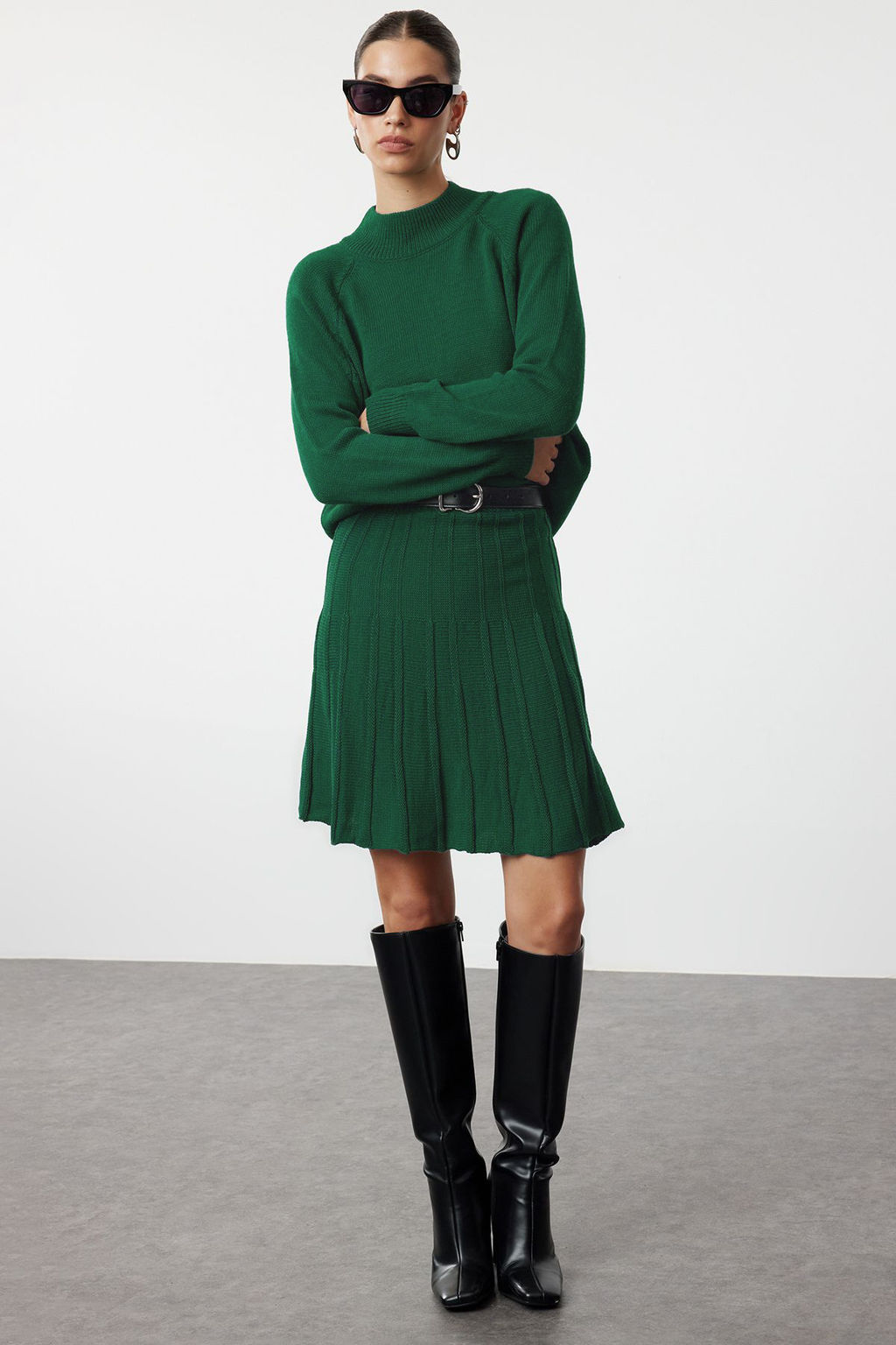 Zumrut Yesili Pileli Etekli Triko Alt-Ust Tak?m TWOAW23AU00184 - Trendyolmilla фото 2