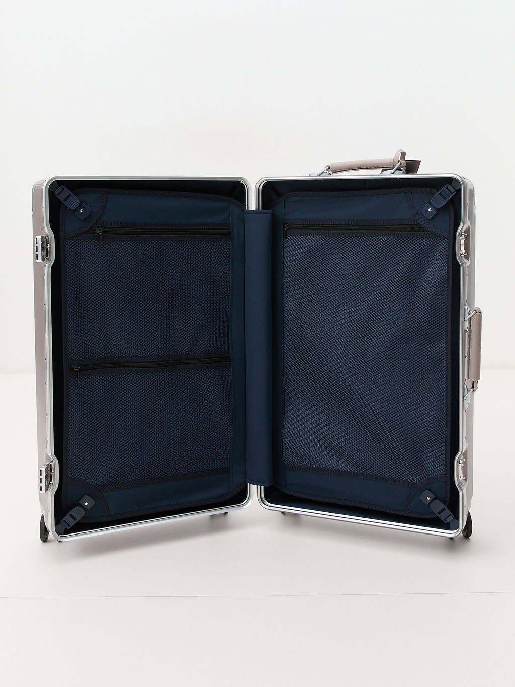 Чемодан MAISON DAVID Артикул 4197736, коричнево-серый  фото 5