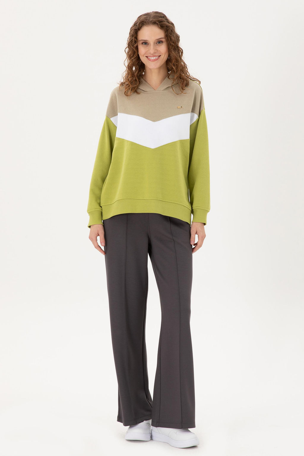 Женский свитшот фисташкового зеленого цвета Неожиданная скидка в корзине - U.s. polo assn фото 4