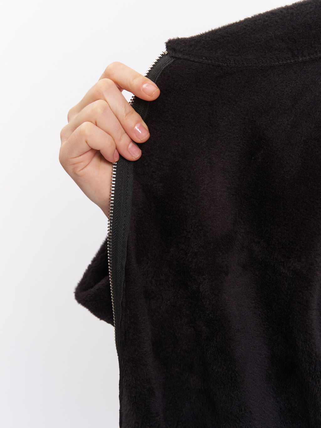 Кардиган на меху ZGA23521BLK01 - Артесса фото 9