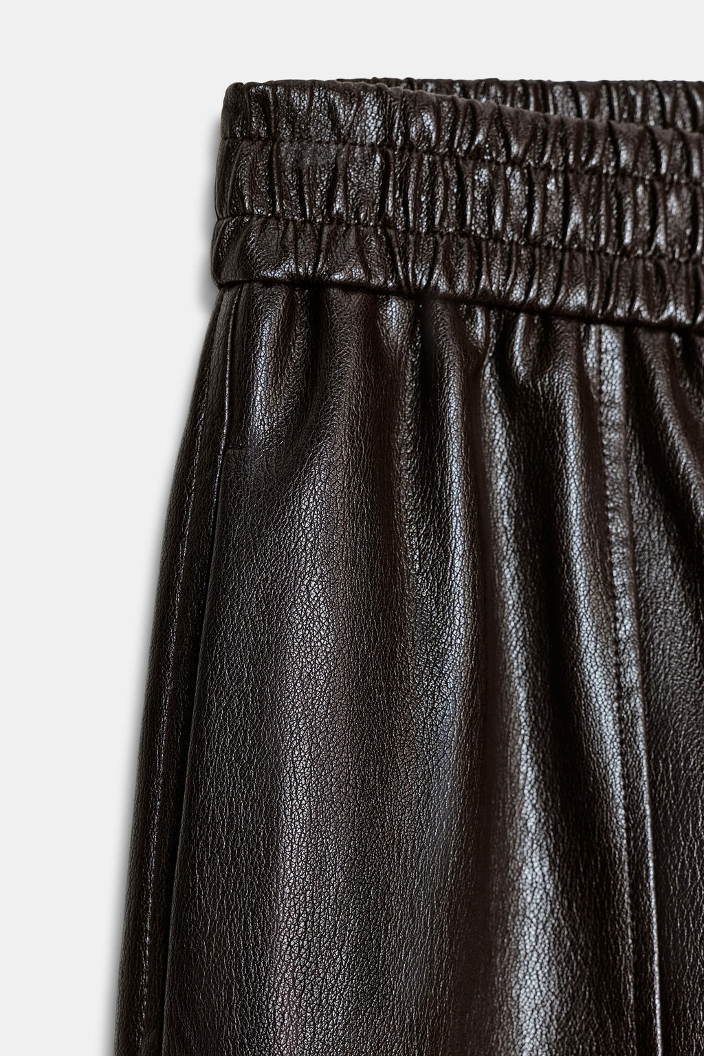 FAUX LEATHER BERMUDA SHORTS - Zara фото 8