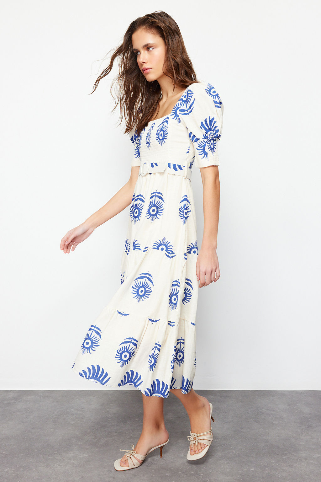 Pembe Desenli Kare Yaka Keten Gorunumlu Kemerli Midi Dokuma Elbise TWOSS24EL00779 - Trendyolmilla фото 11