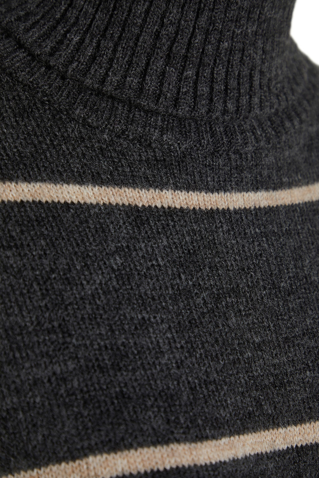 TRENDYOLMILLA Tas Maxi Triko Genis Kal?p Yumusak Dokulu Elbise TWOAW24EL00056  фото 21