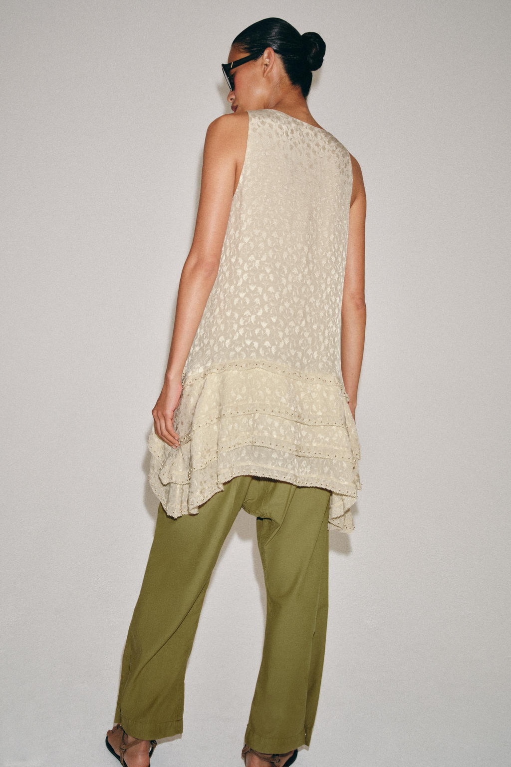 VESTIDO CORTO JACQUARD ZW COLLECTION / Crudo / Beige