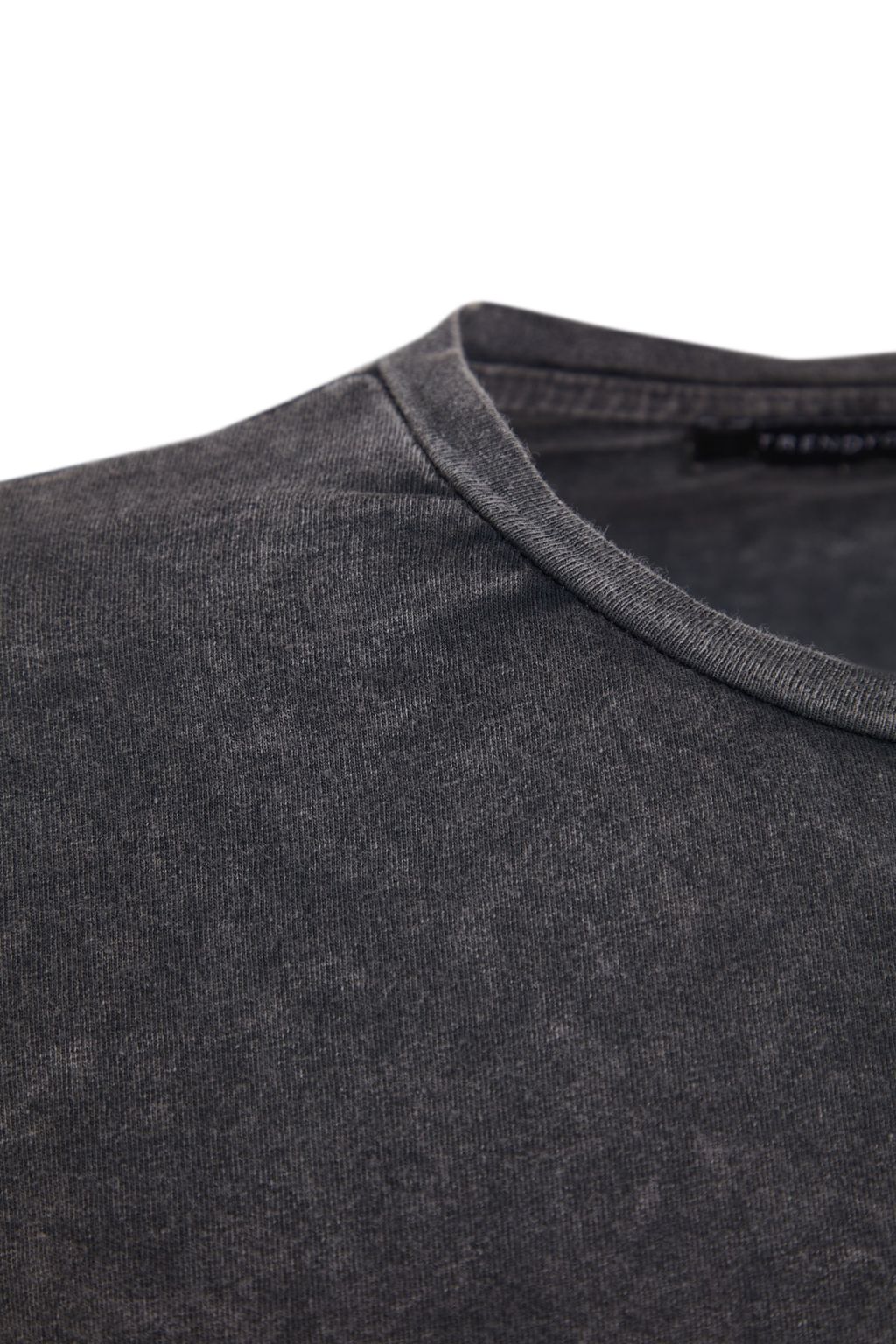 TRENDYOLMILLA Antrasit %100 Pamuk Soluk Efektli S?rt Bask?l? Relaxed Crop Orme T-Shirt TWOSS23TS00116  фото 15