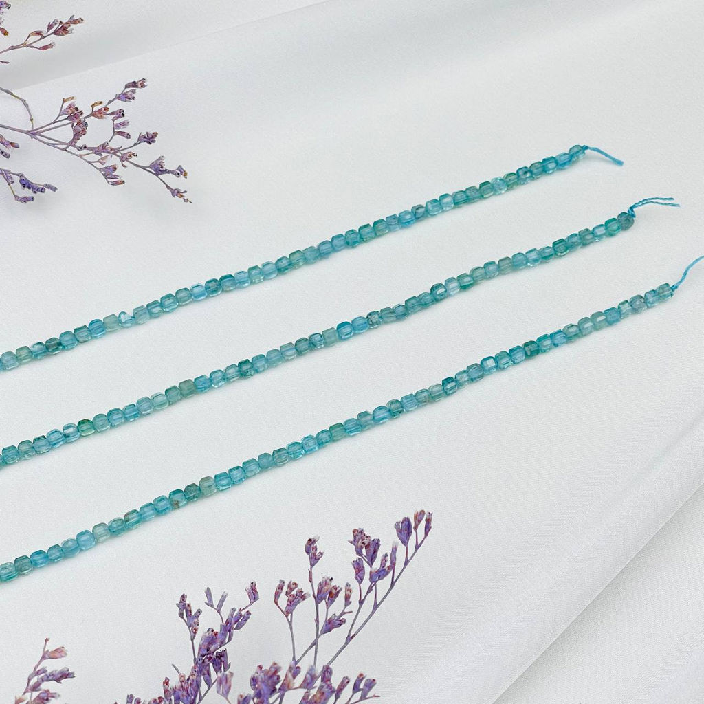 Бусины для украшений из Апатита