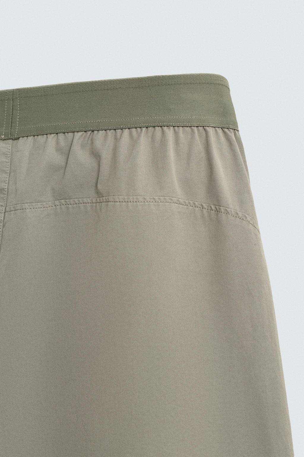 PANTAL?N PARACHUTE RELAXED FIT / Khaki claro - Zara фото 10