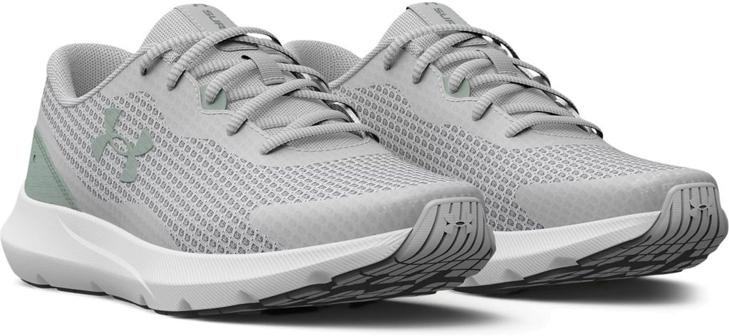 Кроссовки женские