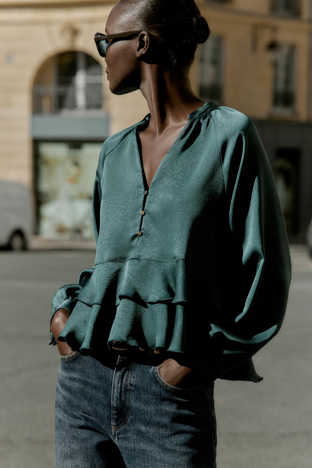 RUFFLED BLOUSE