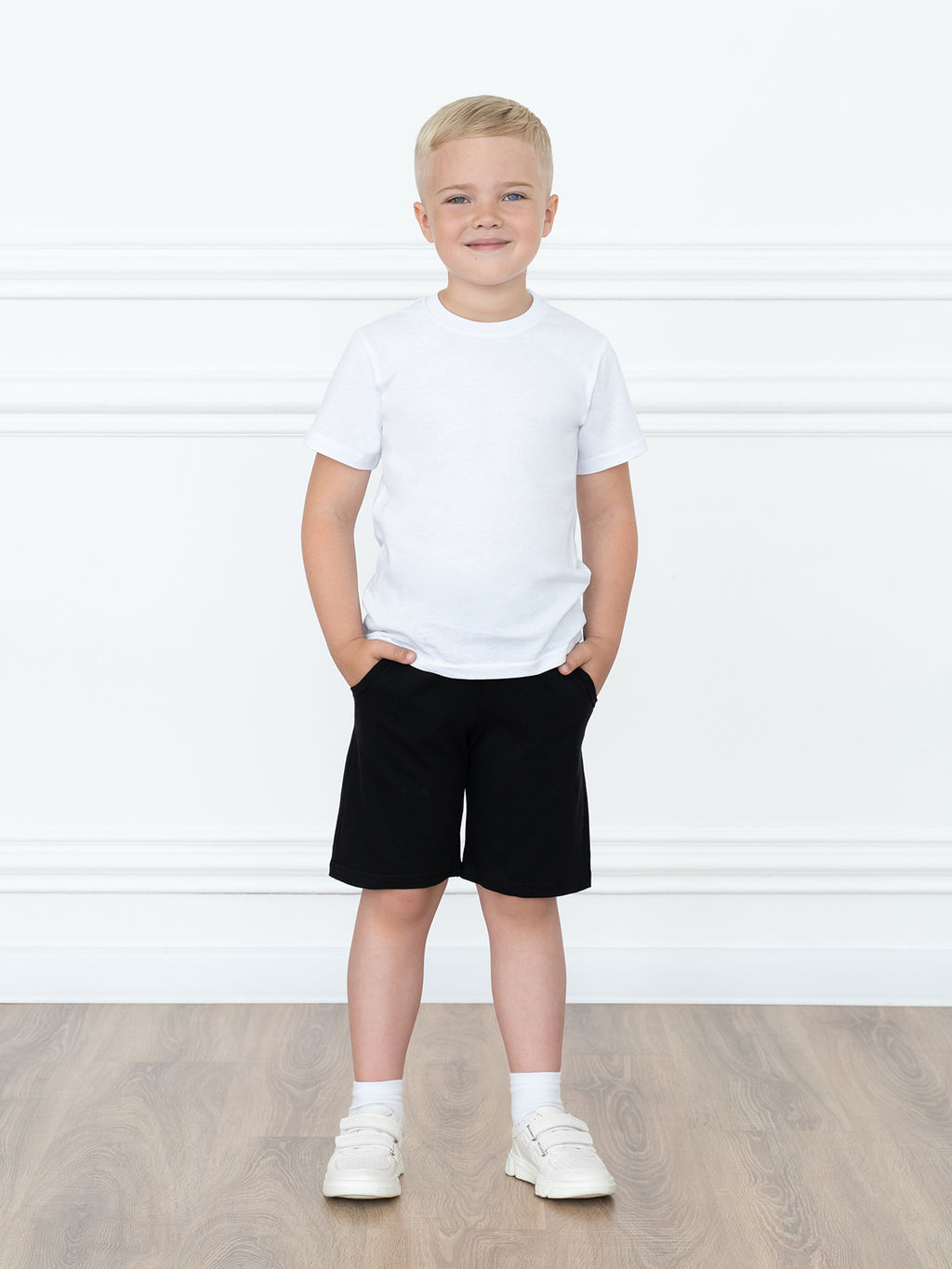 Шорты детские черные с карманами 403 (134, 68)