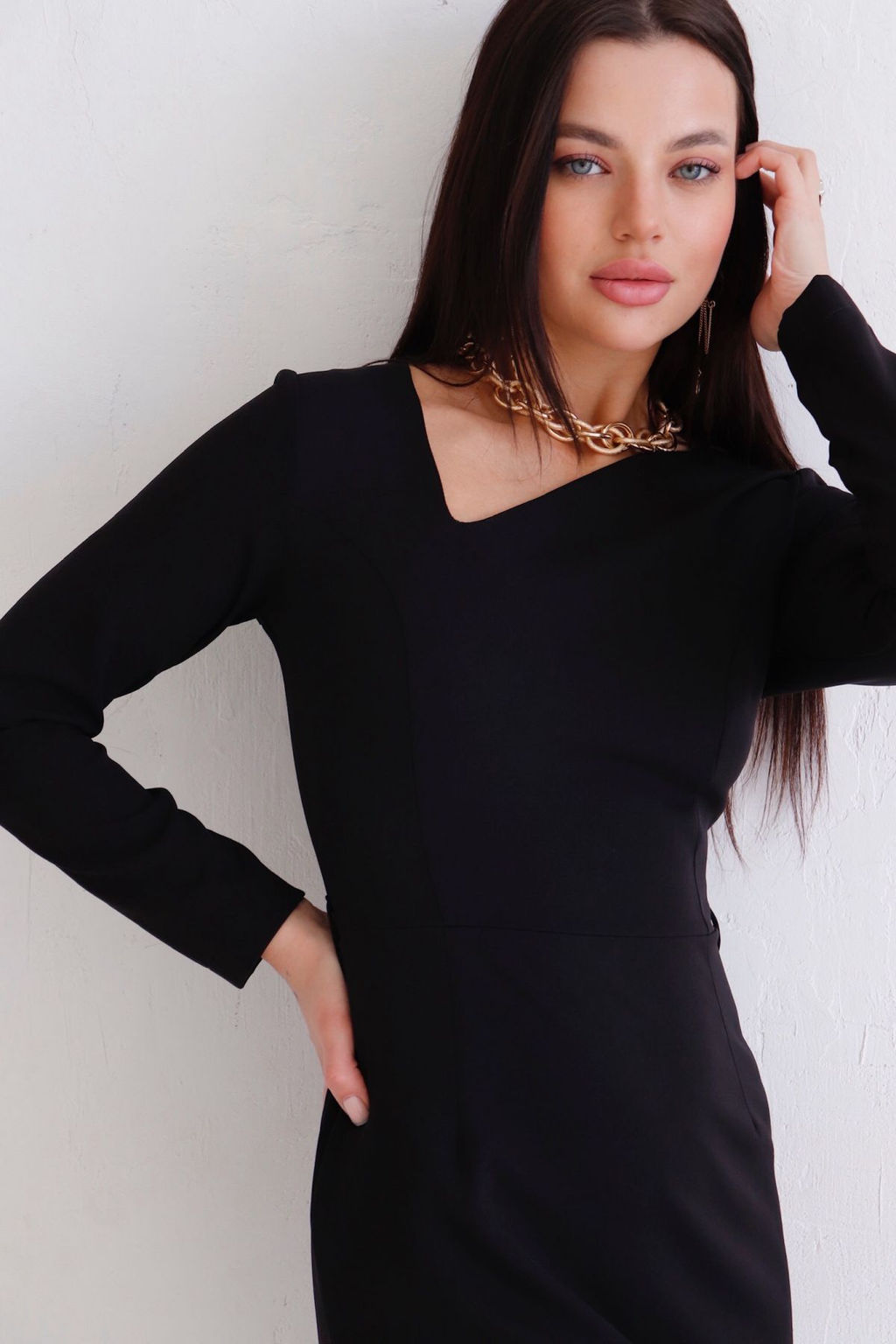 Платье чёрное с асимметричным вырезом - Martichelli фото 14