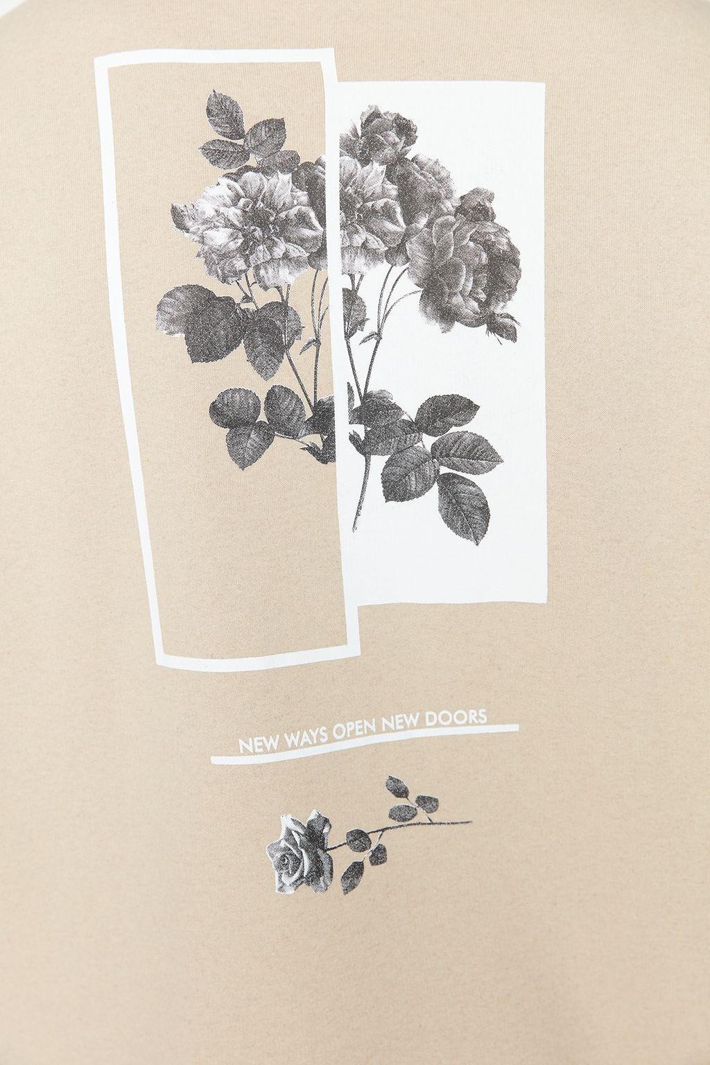 Bej Oversize/Genis Kesim Kapusonlu Ici Polar/S?cak Tutan Cicek Bask?l? Sweatshirt TMNAW22SW1651