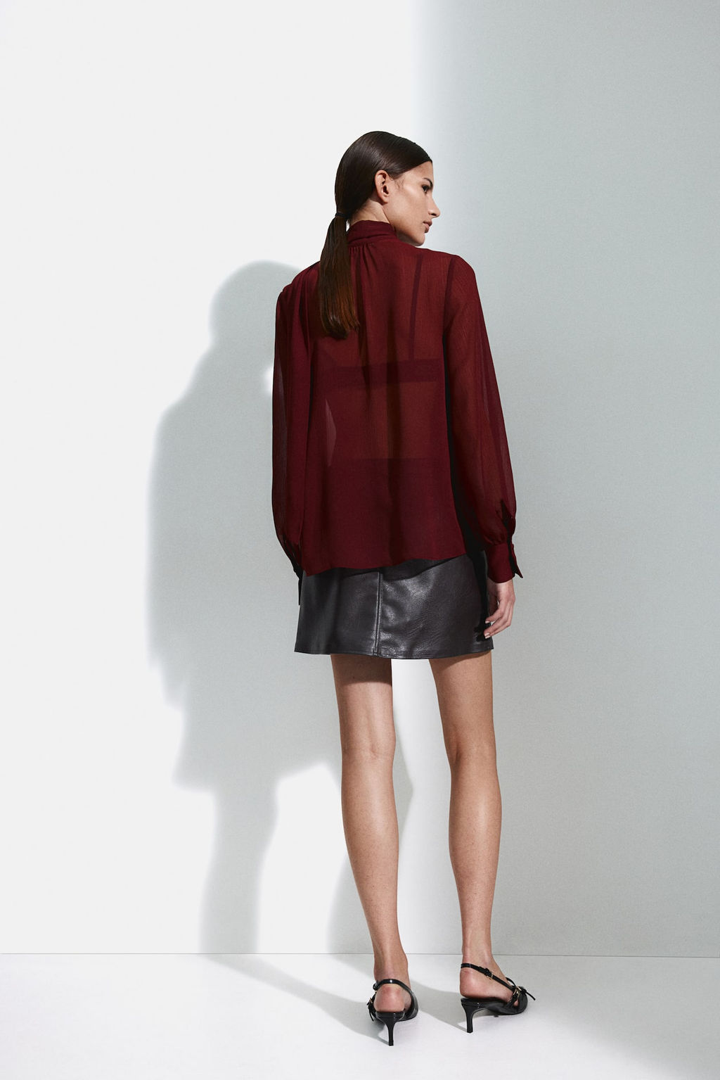 Blusa de gasa con lazada - H&m фото 4