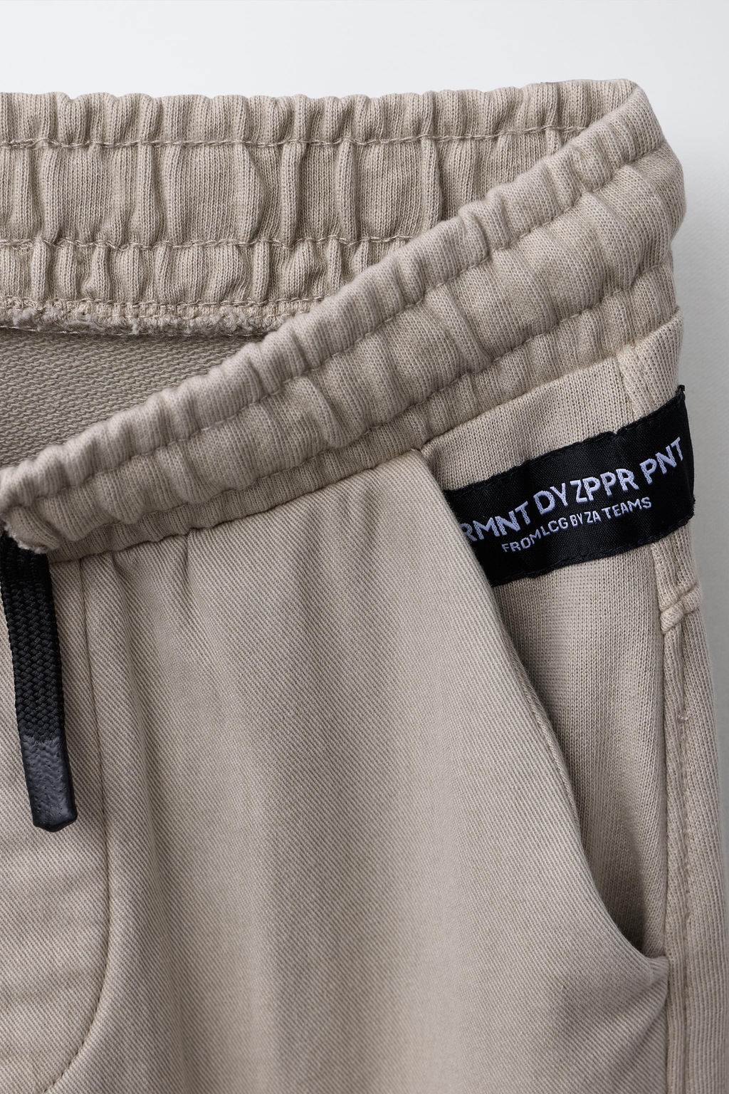 JOGGER TROUSERS WITH ZIPS - Zara фото 3