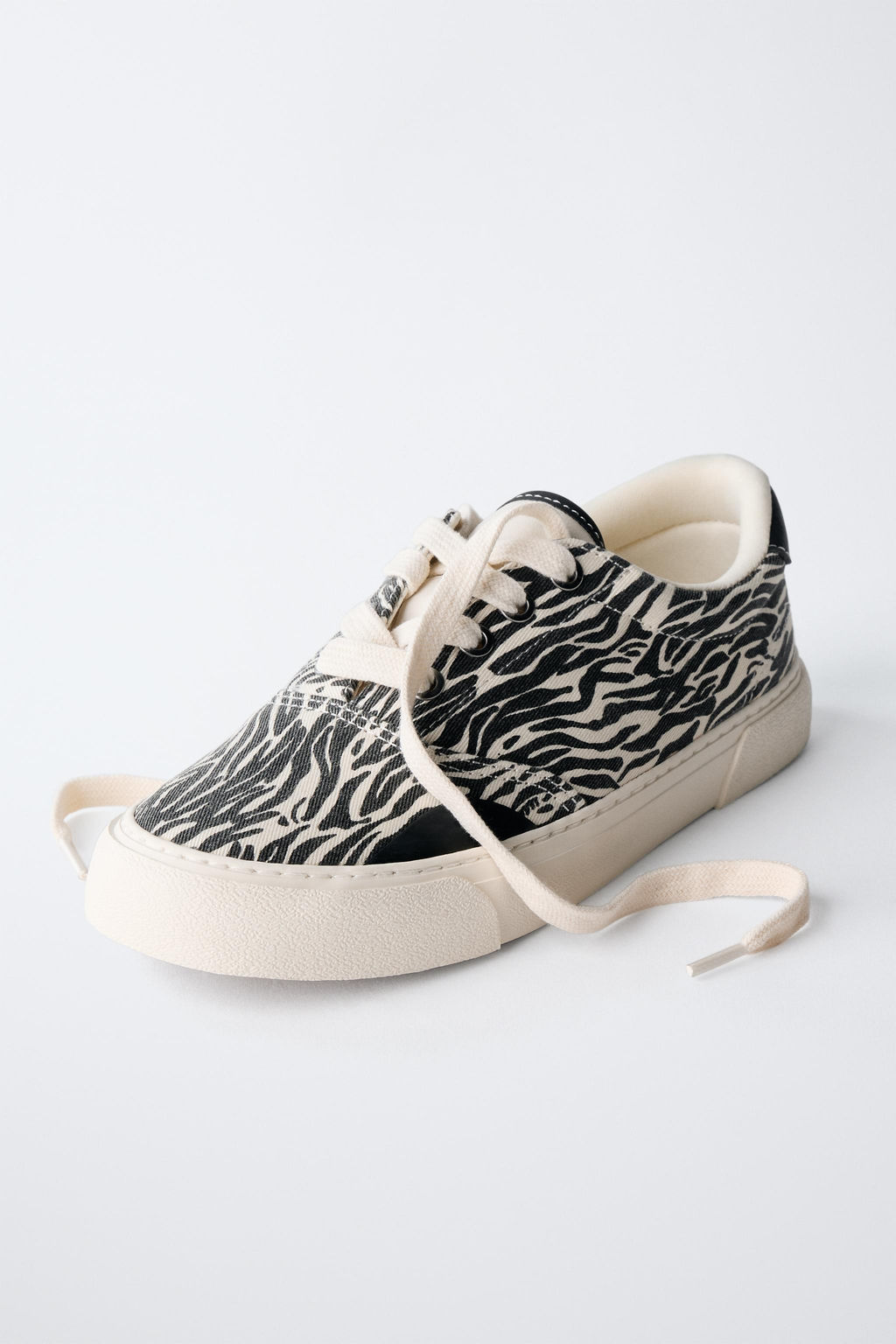 ANIMAL PRINT SNEAKERS - Zara фото 3