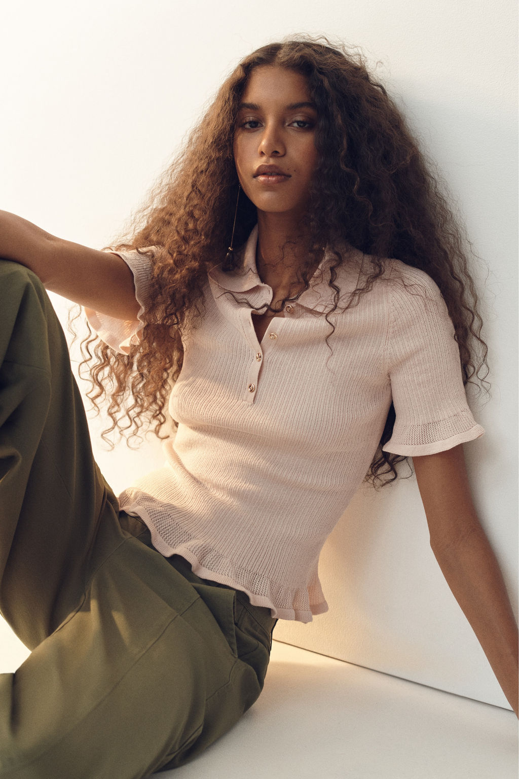 Top en punto de canal? con cuello camisero - H&m фото 2