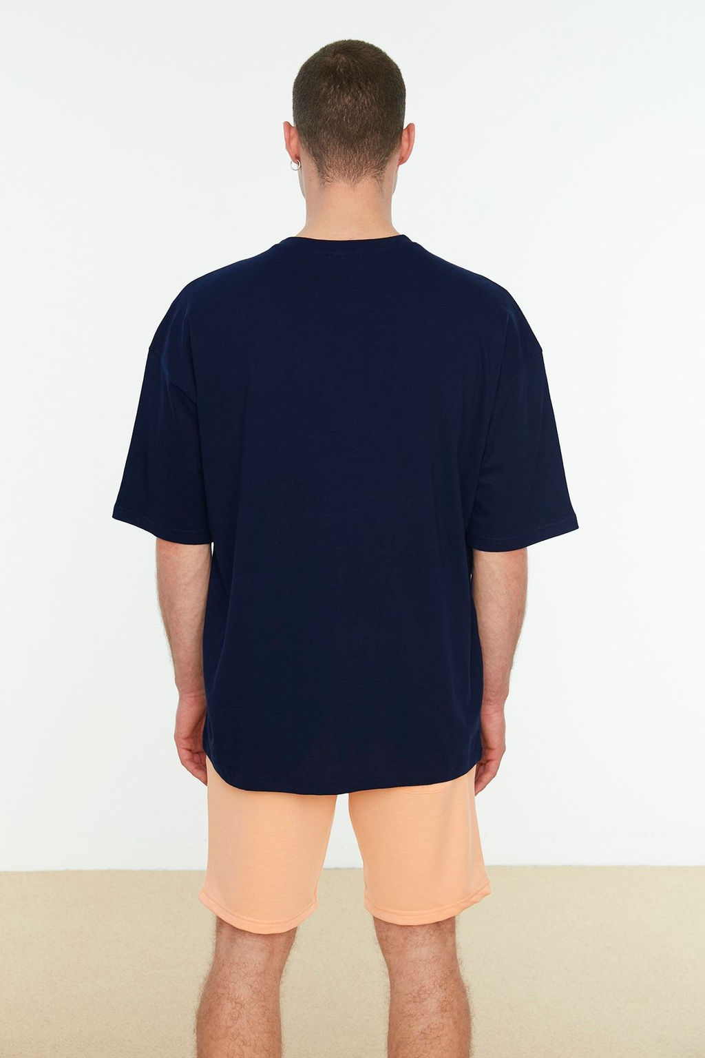 TRENDYOL MAN Lacivert Oversize %100 Pamuklu l? Sehir Bask?l? T-Shirt TMNSS22TS0304 - Trendyolmilla фото 2