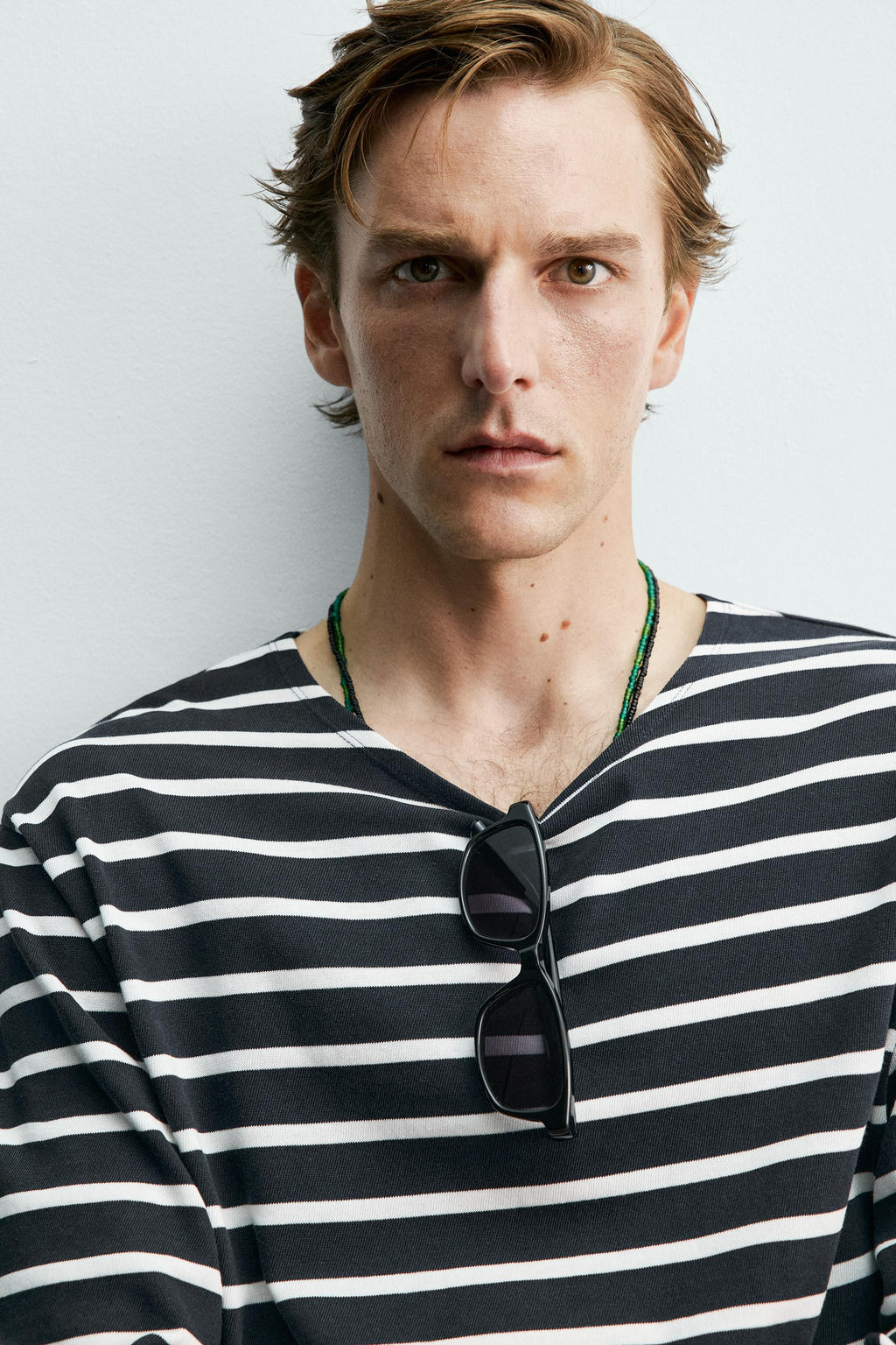 CAMISETA JACQUARD RAYAS AARON LEVINE X ZARA / Azul / Blanco