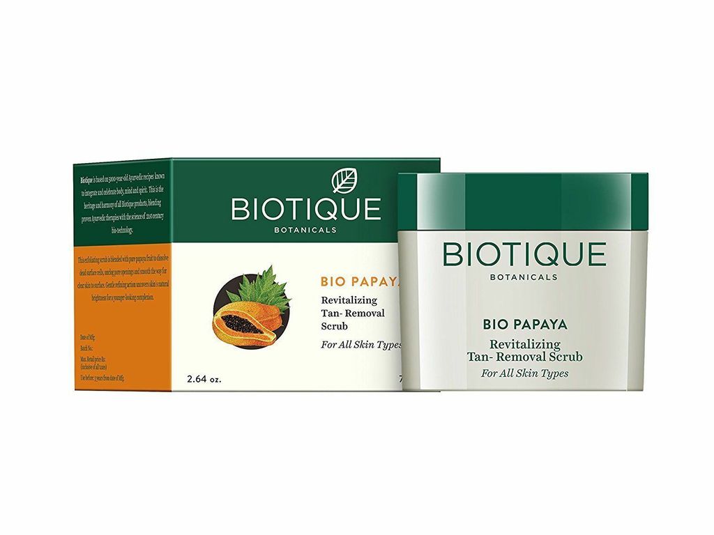 Bio Papaya Revitalizing Tan Removal Scrub/Биотик Био Папайя Разглаживающий И Осстанавливающий Скраб 75г. - Biotique фото 2