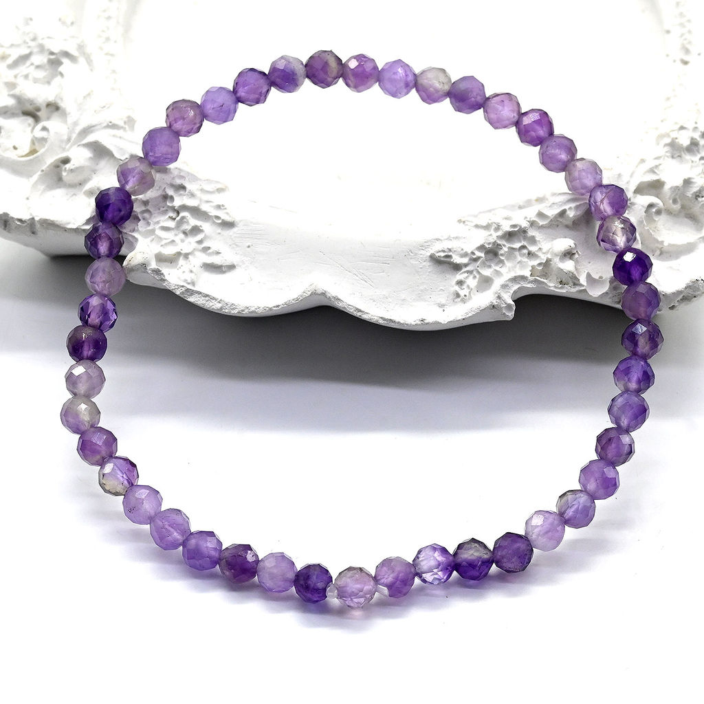 Браслет на резинке шарик гр.4мм из аметиста, 17см