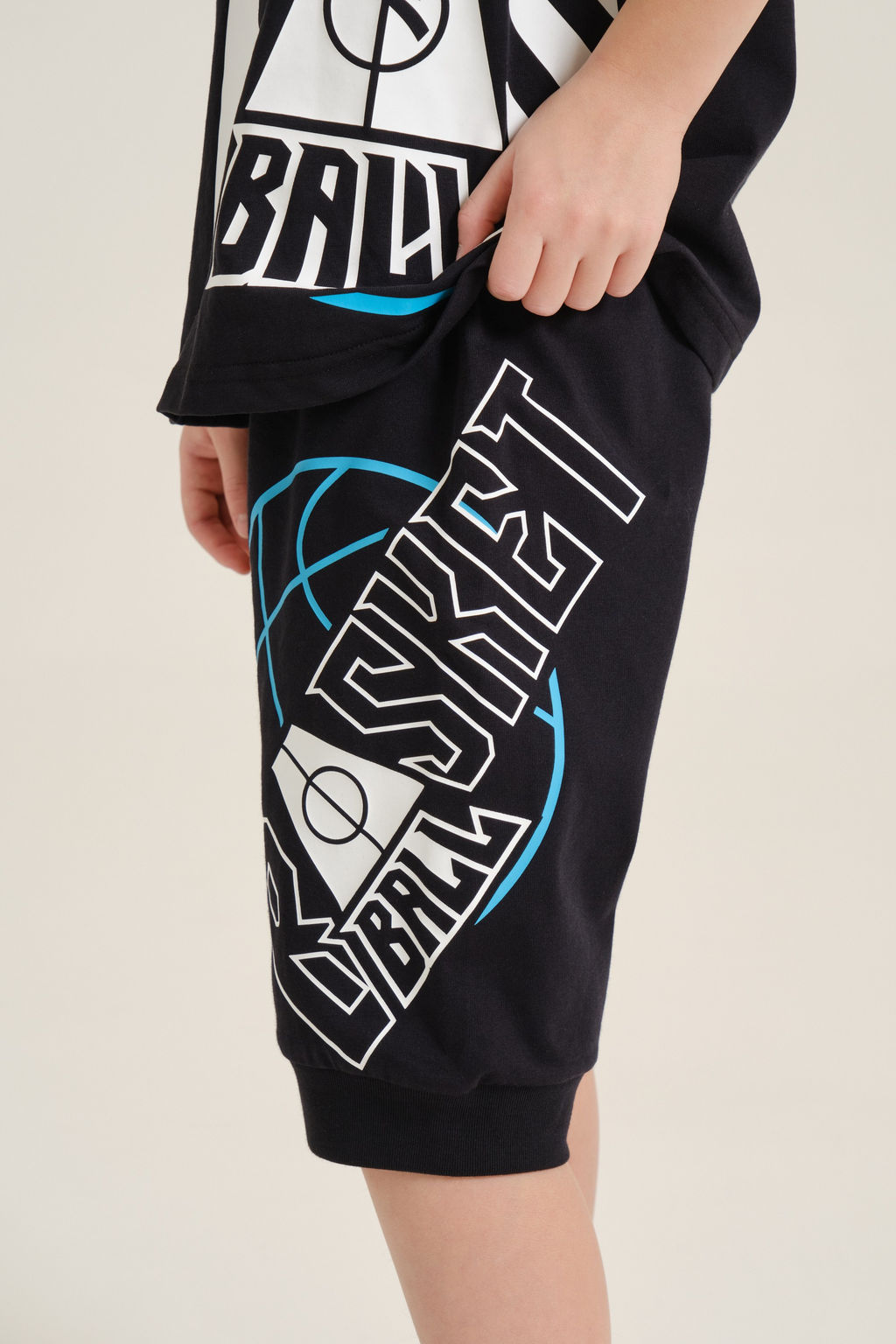 Брюки трикотажные 3/4 Черный Basketball Knit 3/4 Pants