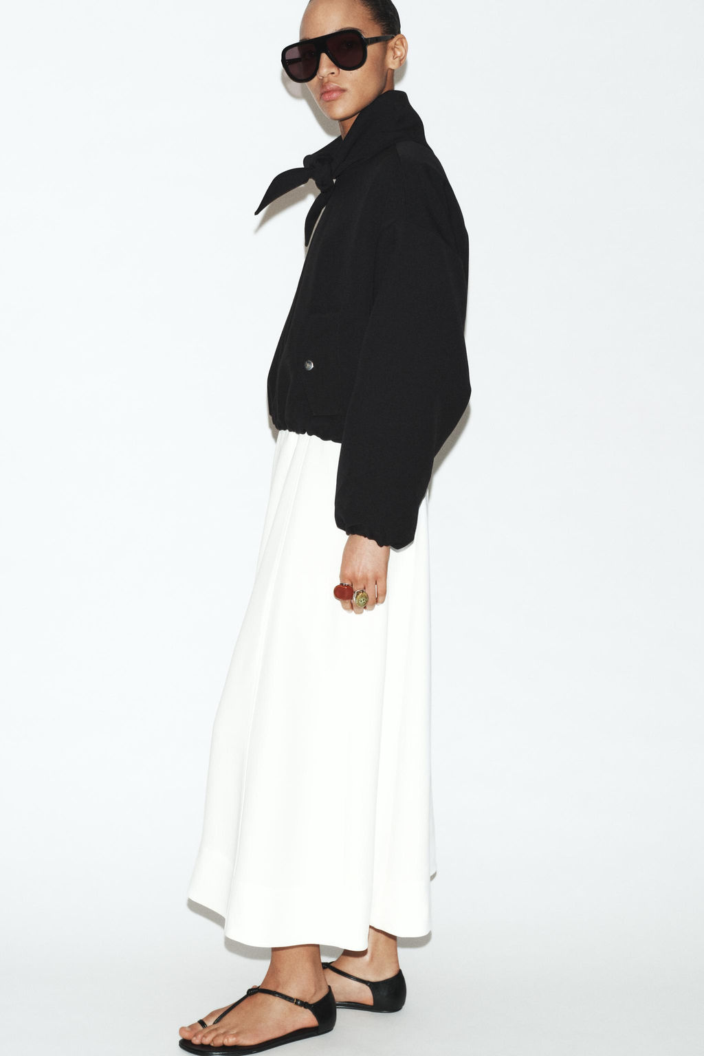 BOMBER JACKET WITH DETACHABLE SCARF - Zara фото 3