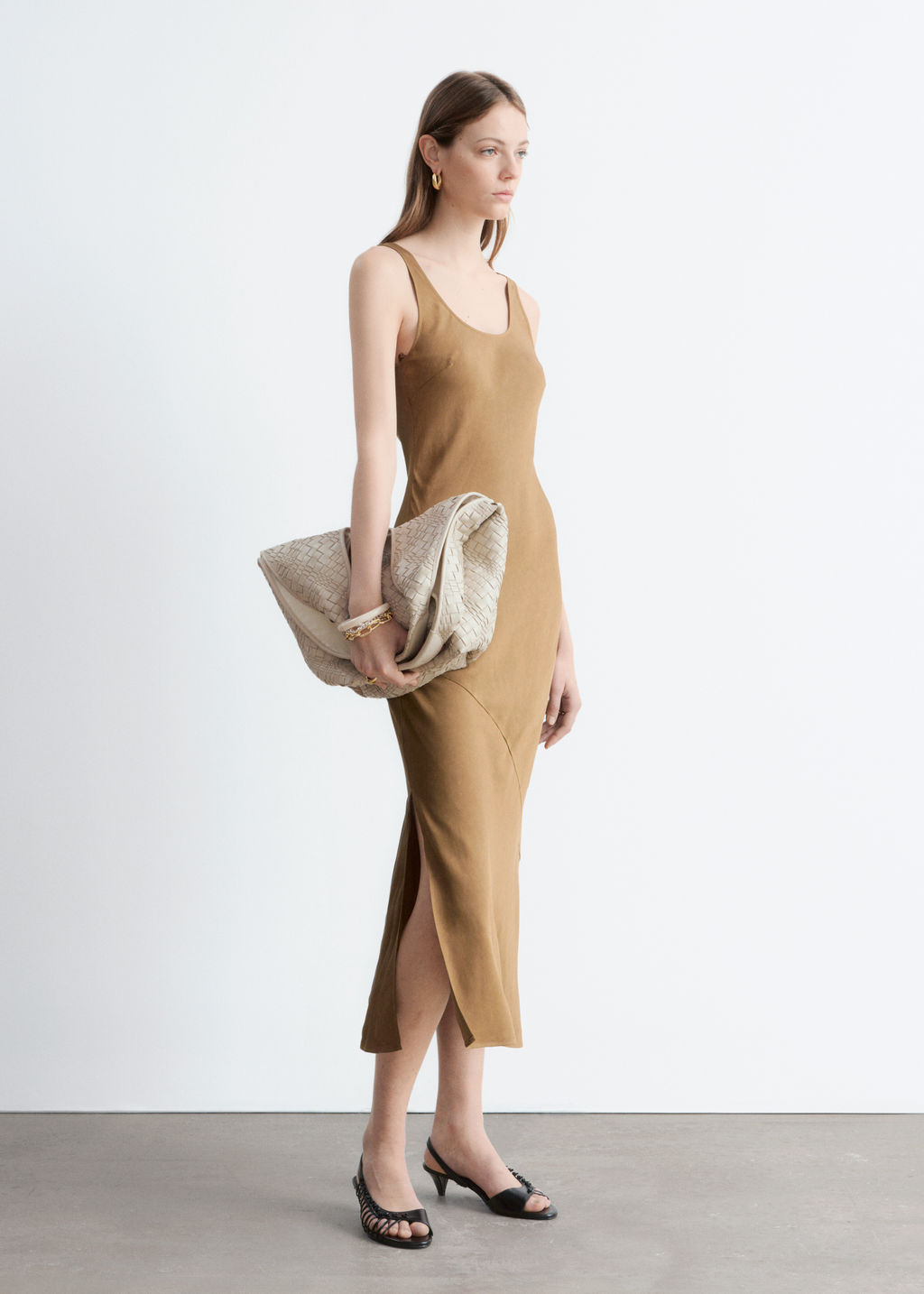 Vestido midi con corte al bies - H&m фото 5