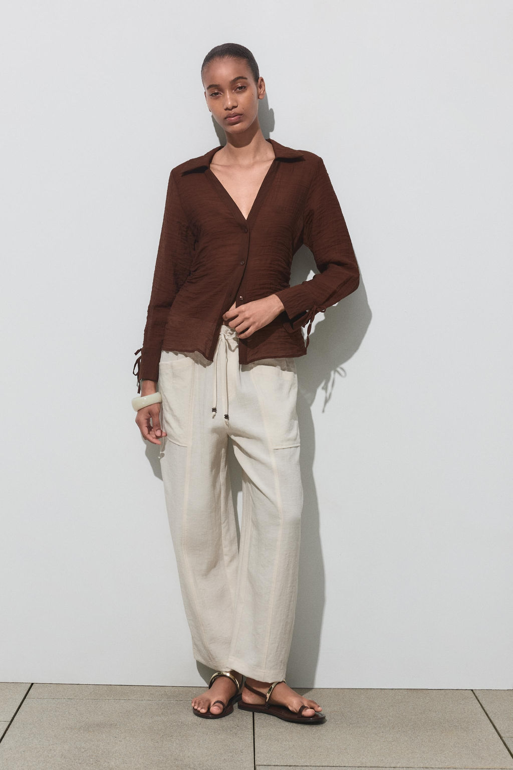 RUSTIC TROUSERS WITH ELASTIC WAIST
