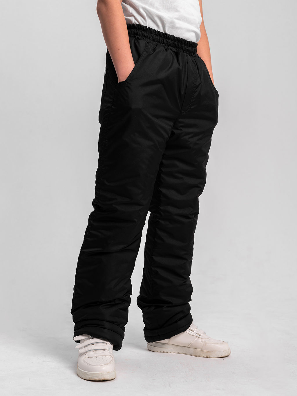 Брюки зимние для мальчика черный