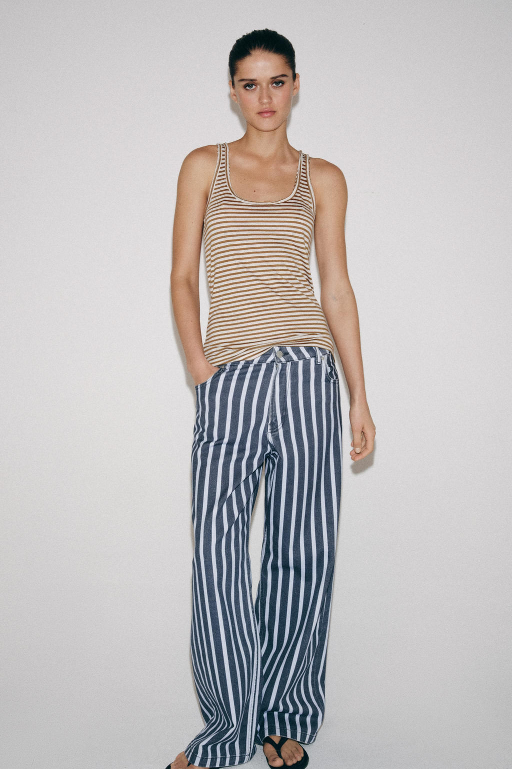 CAMISETA R?STICA RAYAS / CRUDO - Zara фото 4