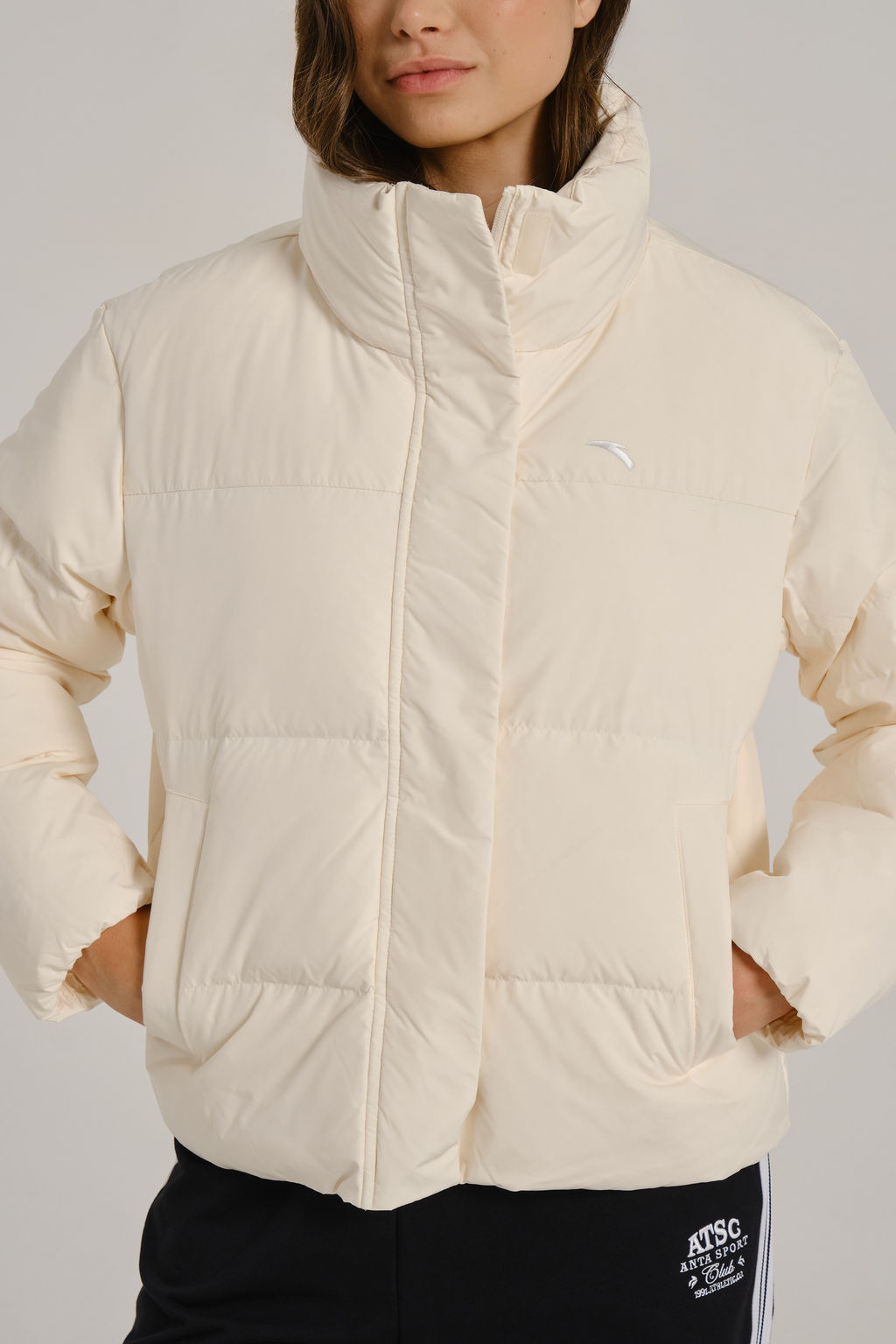 Пуховик короткий Бежевый TRN Down Jacket - Anta фото 7