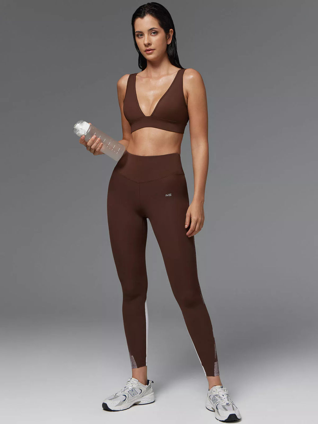 Топ-бра спортивный с чашками