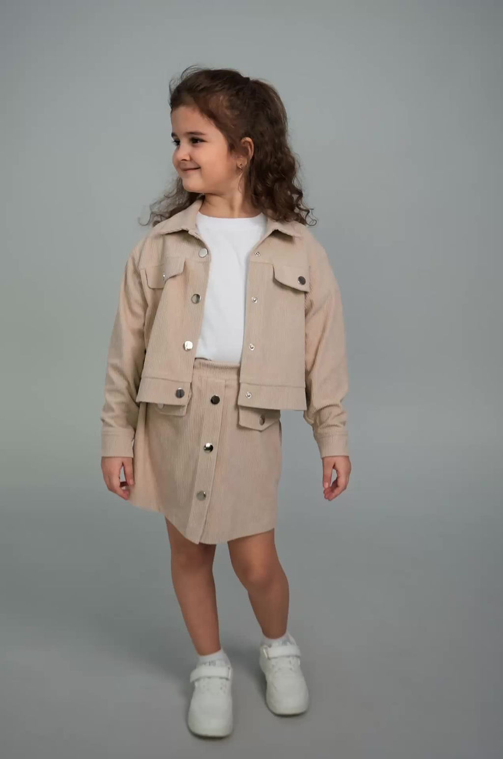 Вельветовый костюм для девочки Happyfox