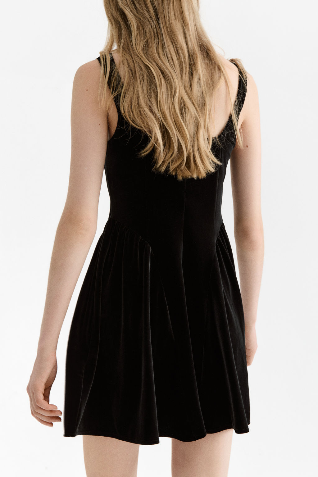 Vestido de tirantes en velour - H&m фото 5