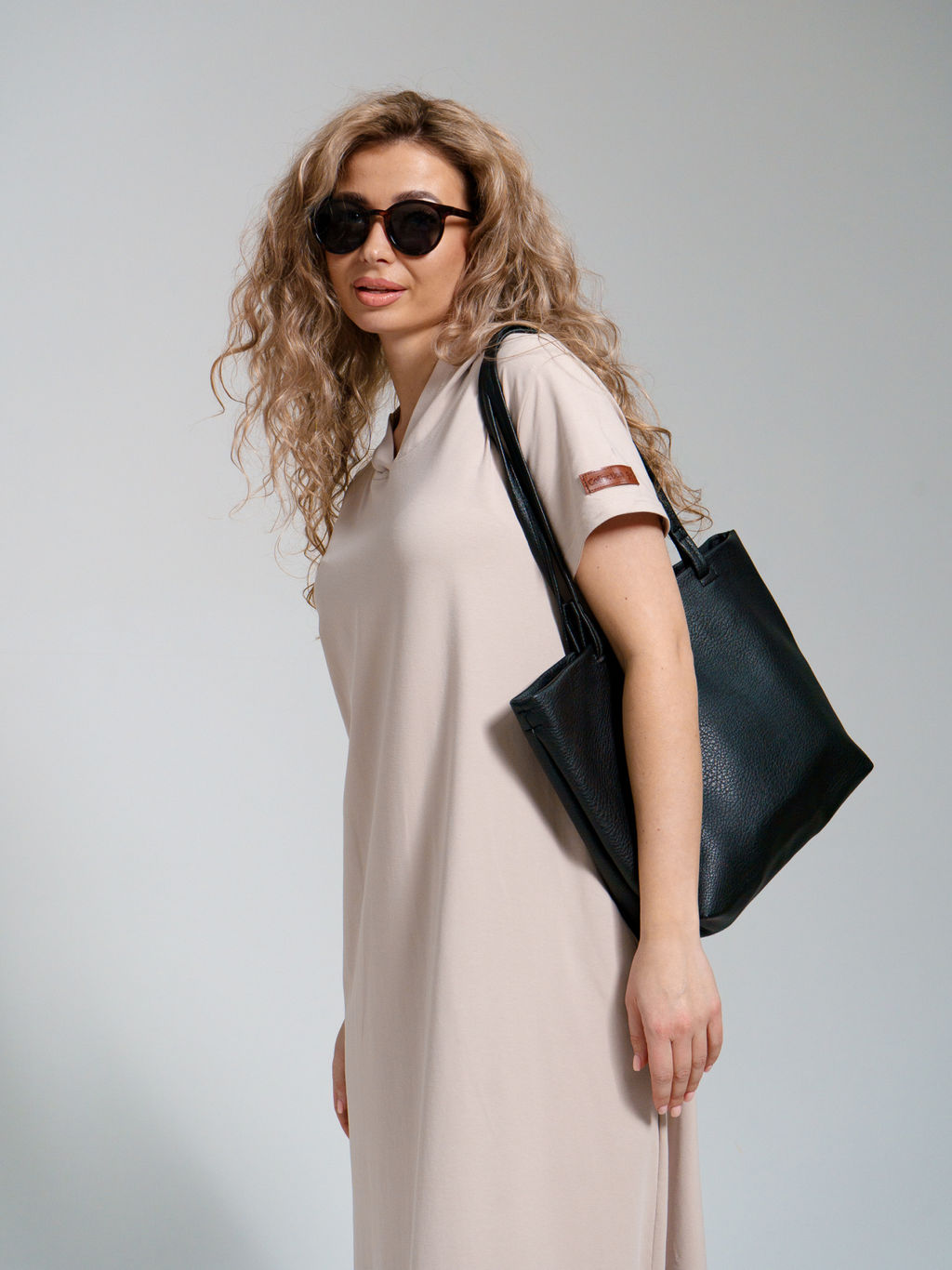 970 Платье-мантия "Бежевый"