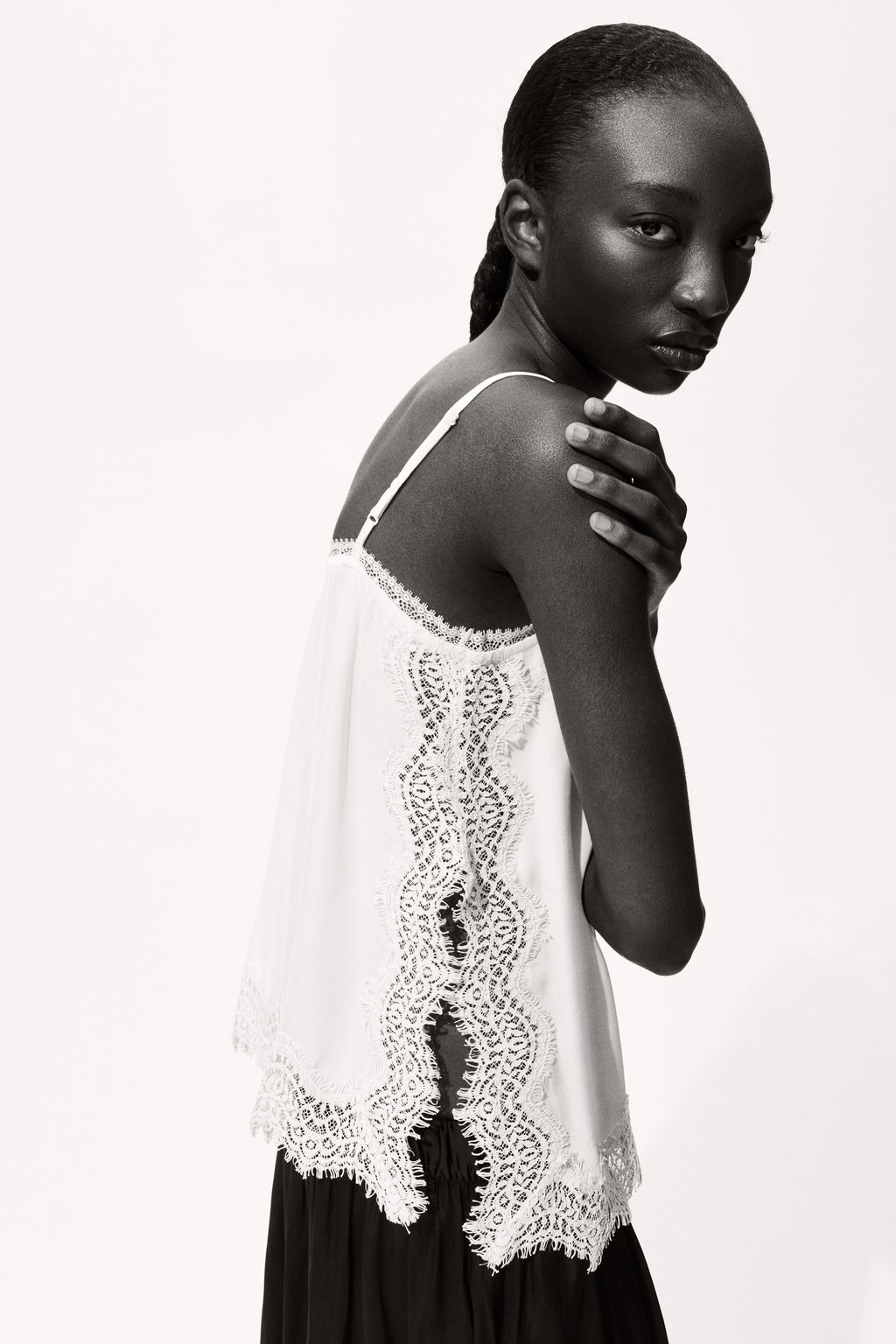 Top de tirantes con ribetes de encaje - H&m фото 3