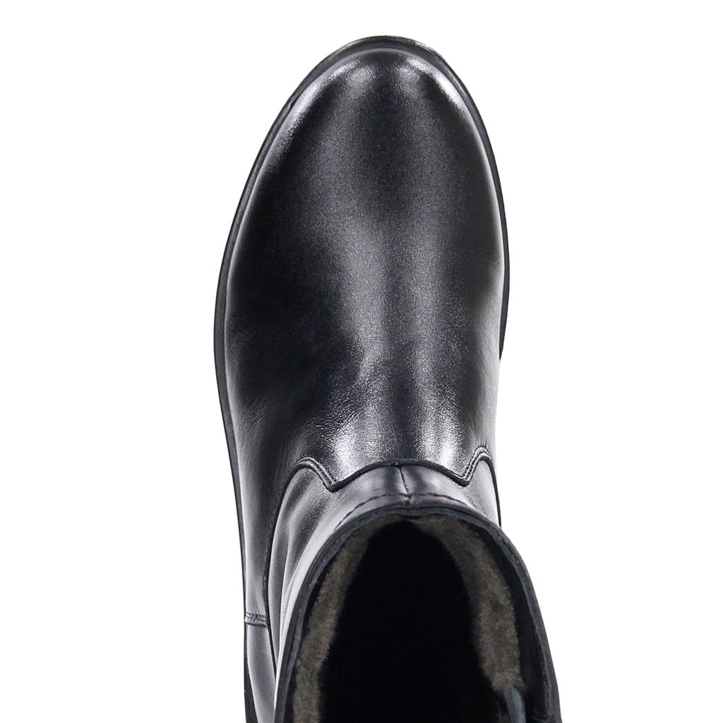 Сапожки женские